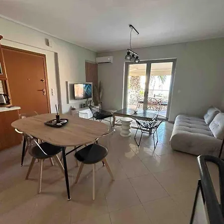 House Petalídhion