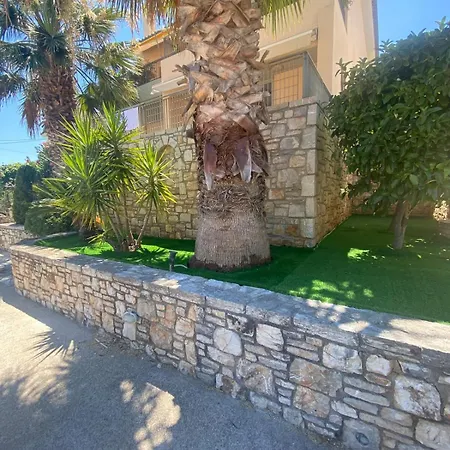 House Apartment Petalídhion