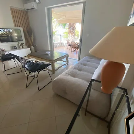 House Apartment Petalídhion