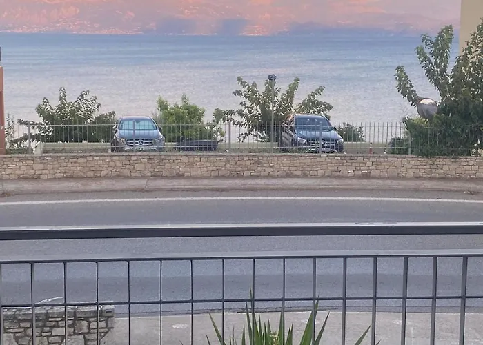 House شقة Petalídhion